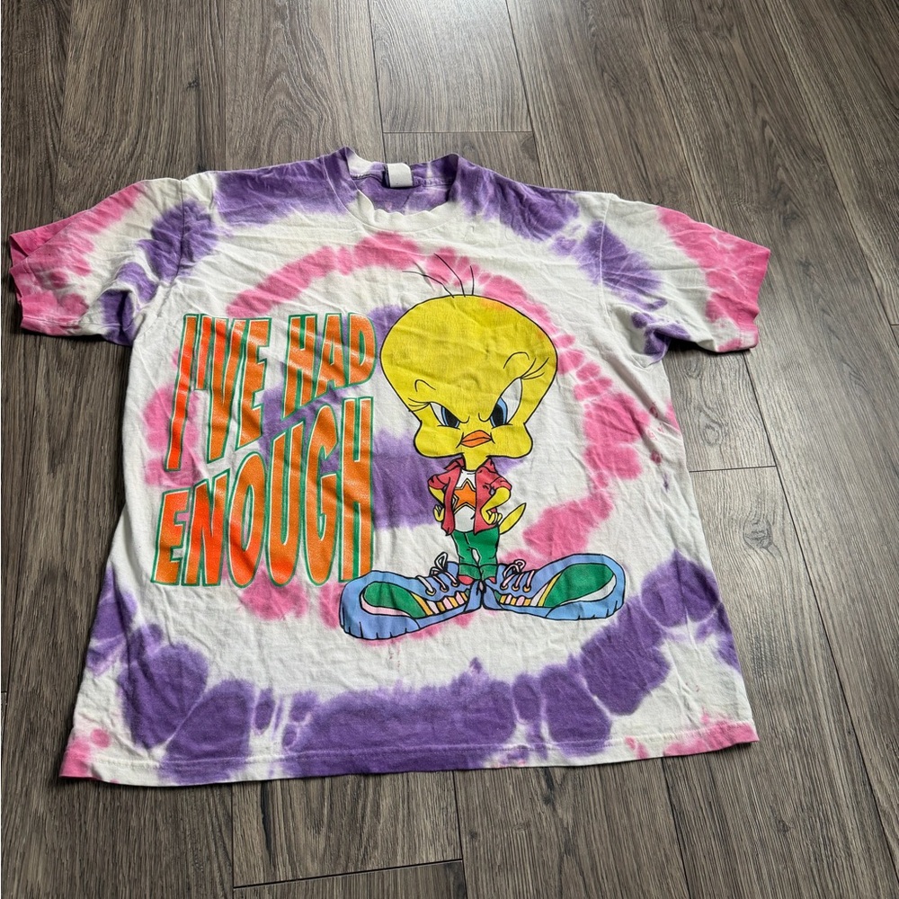 Vintage tweety shirt